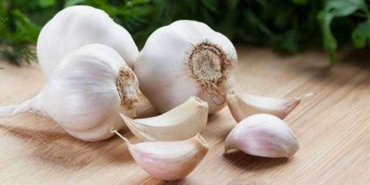 The Impressive Benefits of Garlic for Men's Health