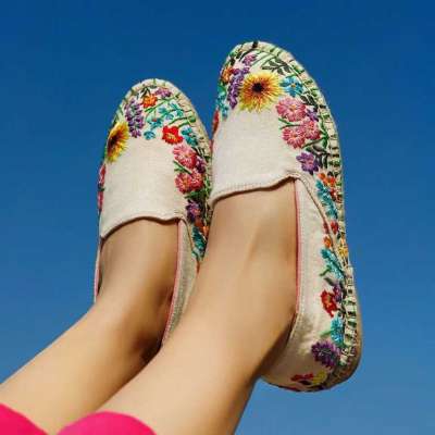 Elevate Your Style with Ethnic Footwear for Women – Pari Pari Profile Picture